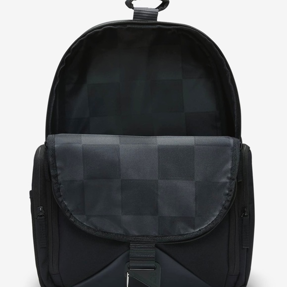 Nike LeBron Backpack Max Air Strap Black DB2479 (25L) - Picture 8 of 13